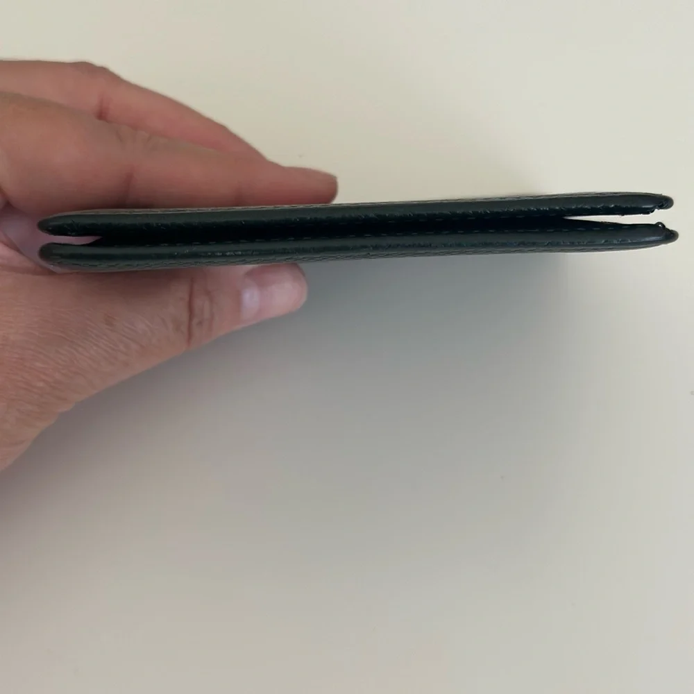 Louis Vuitton Dark green Leather Wallet - Picture 6 of 11